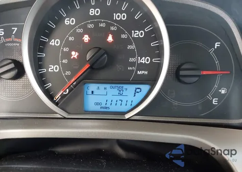 2015 Toyota Rav4 Le z USA, uszkodzony, nr VIN 2T3BFREV1FW401691